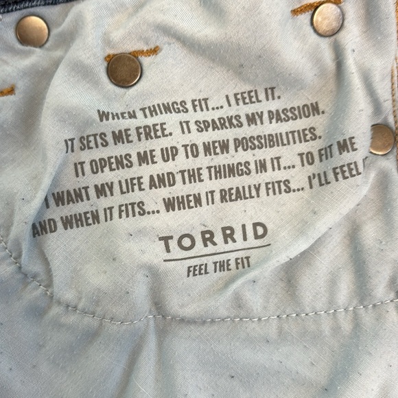 Torrid Luxe Slim Fit Bootcut Jeans sz 10R - Picture 10 of 11